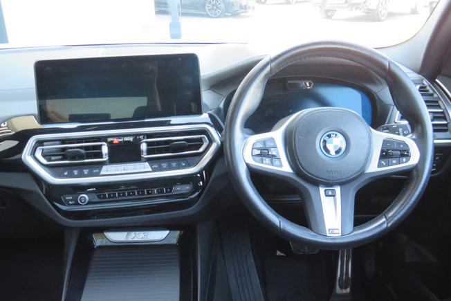 BMW Ix3 Photo 38