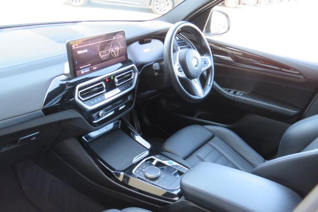 BMW Ix3 Photo 44