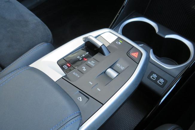BMW X1 Photo 24