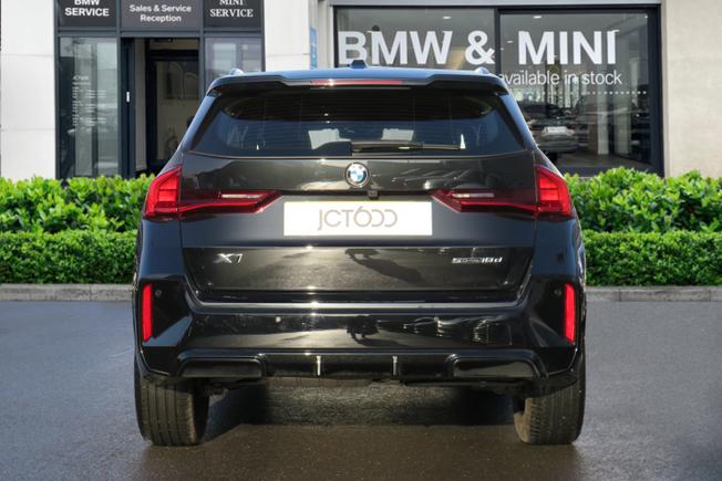 BMW X1 Photo 5