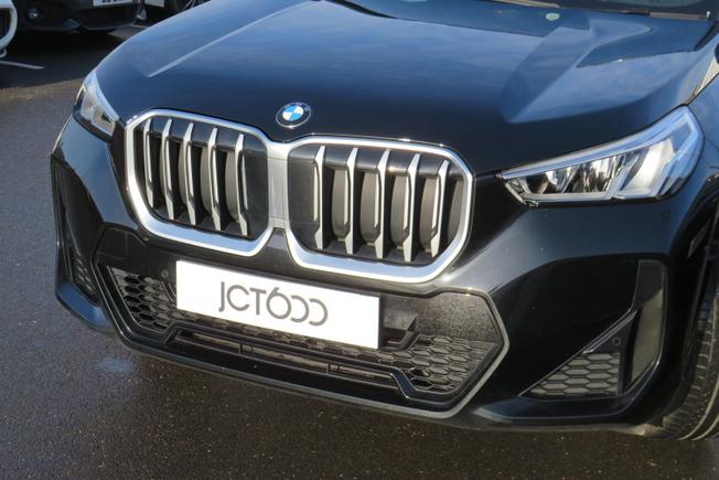 BMW X1 Photo 9