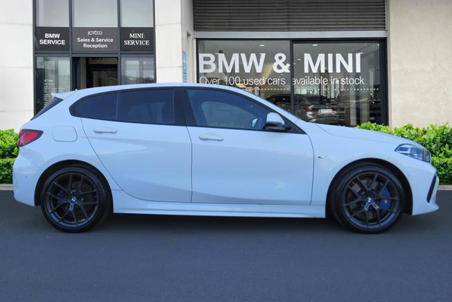 BMW 1 Series Photo 3