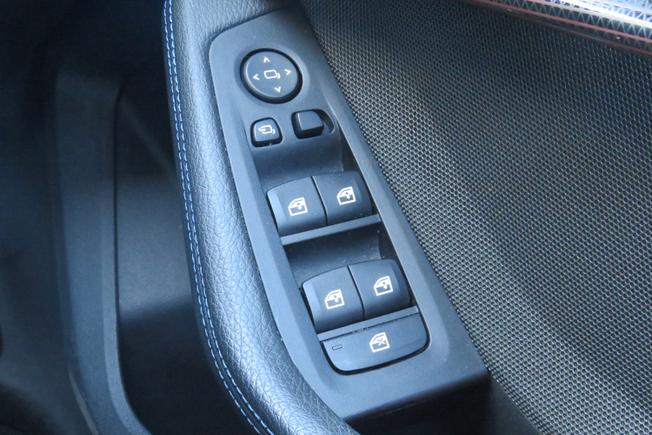 BMW 1 Series Photo 9