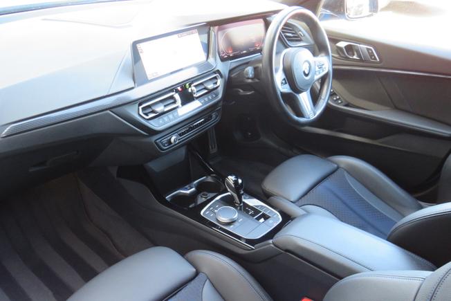 BMW 1 Series Photo 41