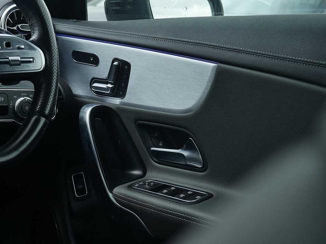 MERCEDES-BENZ CLA Class Photo 44