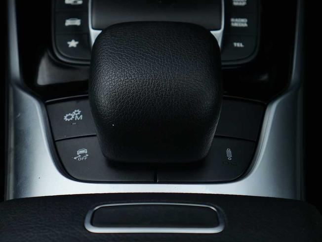 MERCEDES-BENZ CLA Class Photo 47