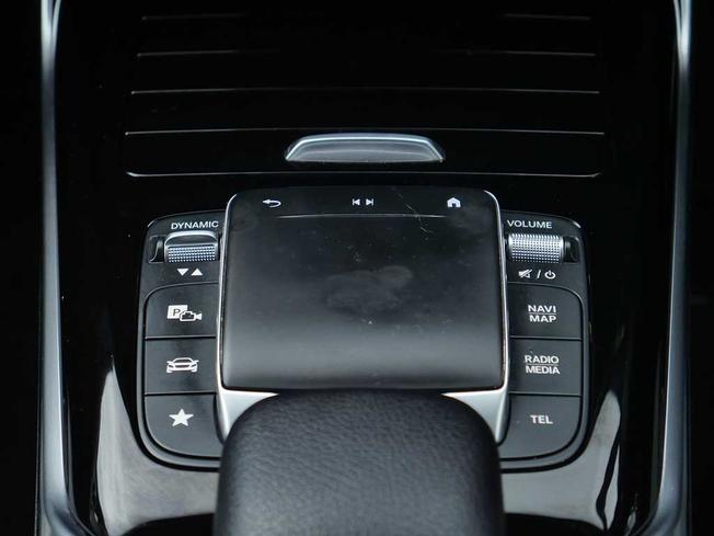 MERCEDES-BENZ CLA Class Photo 48