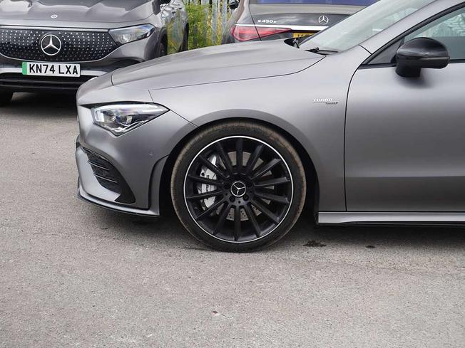 MERCEDES-BENZ CLA Class Photo 6