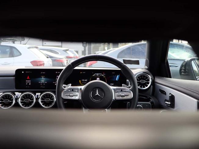 MERCEDES-BENZ A Class Photo 11