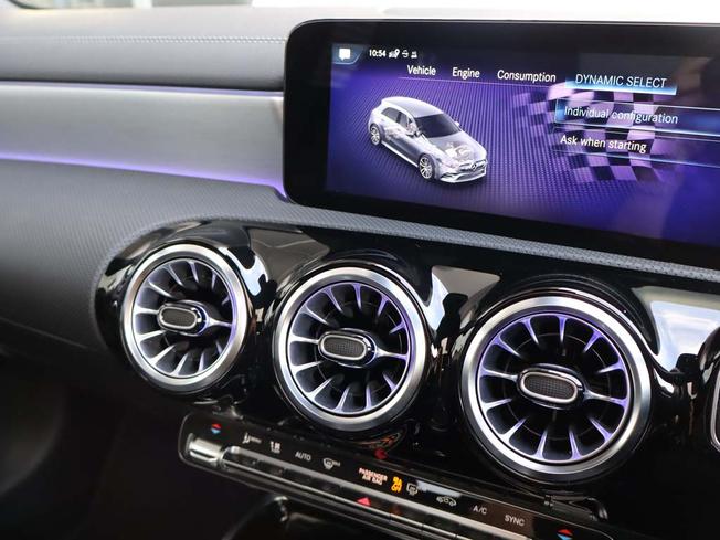 MERCEDES-BENZ A Class Photo 42