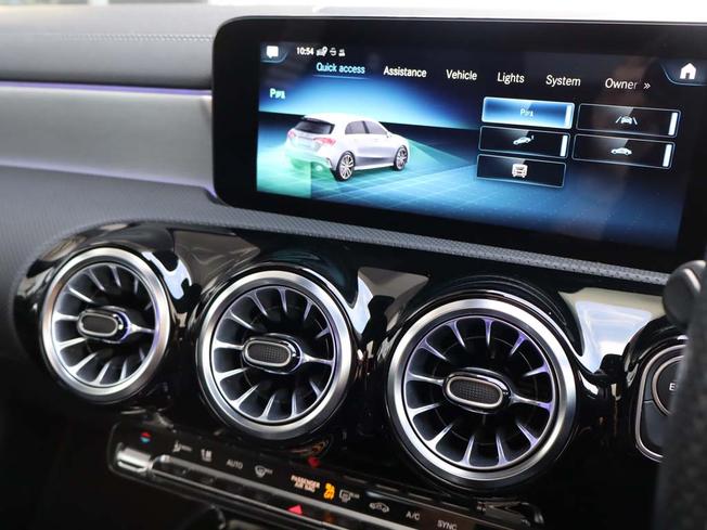 MERCEDES-BENZ A Class Photo 43