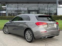 MERCEDES-BENZ A Class Photo 2