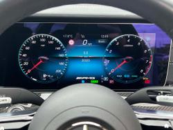 MERCEDES-BENZ E Class Photo 4