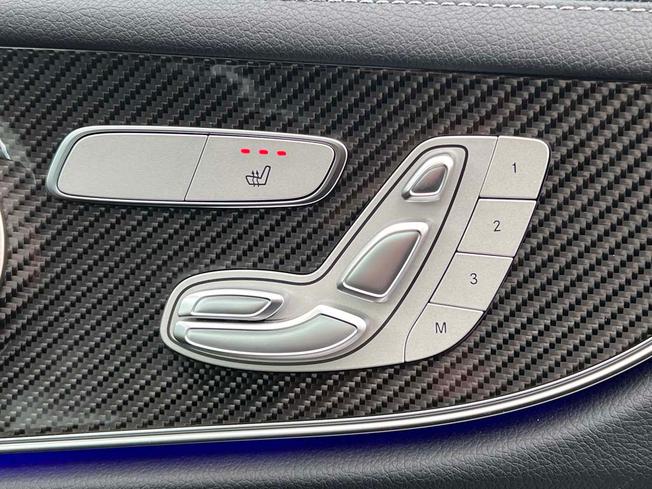 MERCEDES-BENZ E Class Photo 42