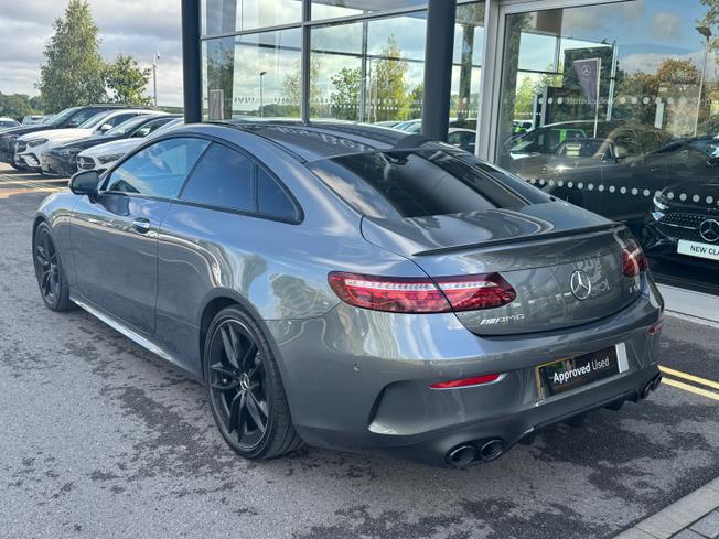 MERCEDES-BENZ E Class Photo 13