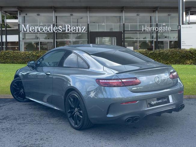 MERCEDES-BENZ E Class Photo 2