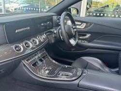 MERCEDES-BENZ E Class Photo 3