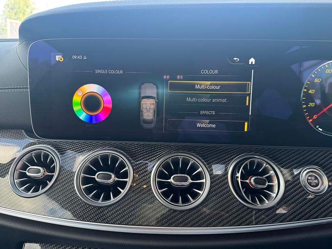 MERCEDES-BENZ E Class Photo 33