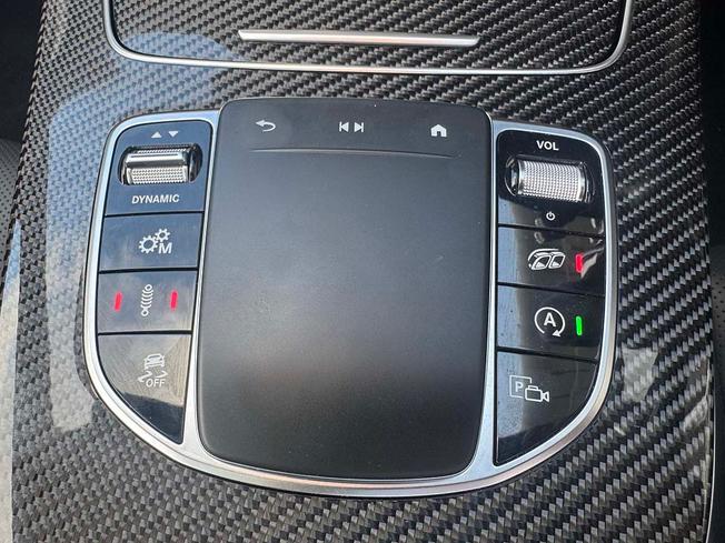 MERCEDES-BENZ E Class Photo 36