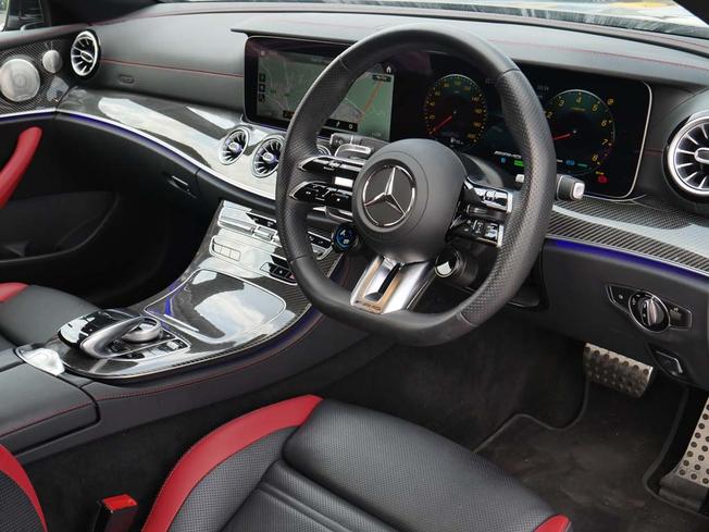 MERCEDES-BENZ E Class Photo 44