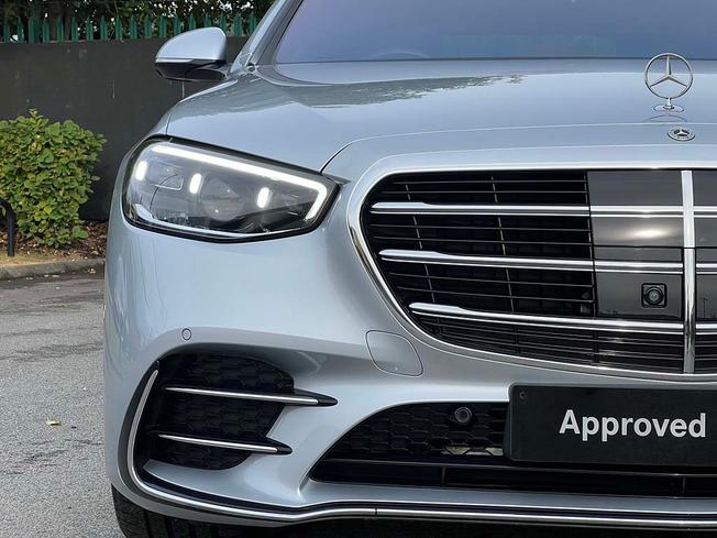 MERCEDES-BENZ S Class Photo 19