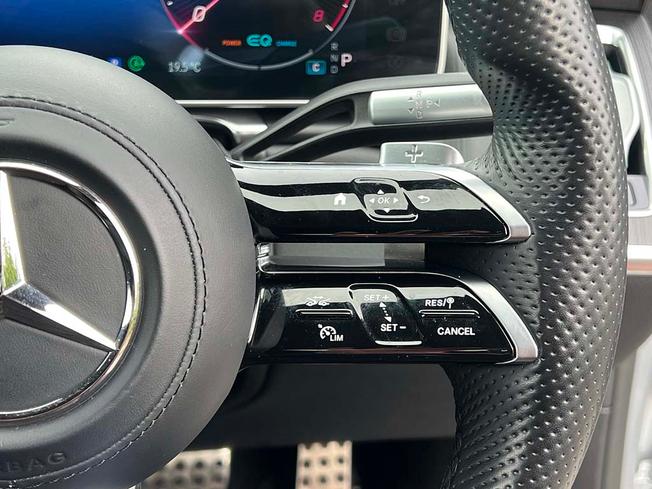 MERCEDES-BENZ S Class Photo 26