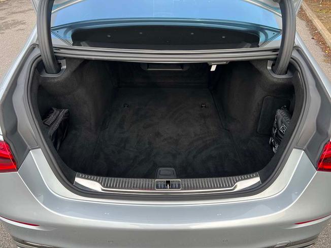 MERCEDES-BENZ S Class Photo 9