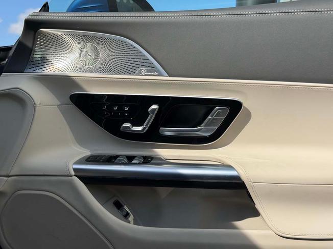 MERCEDES-BENZ Sl Photo 25