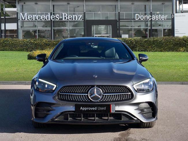MERCEDES-BENZ E Class Photo 10