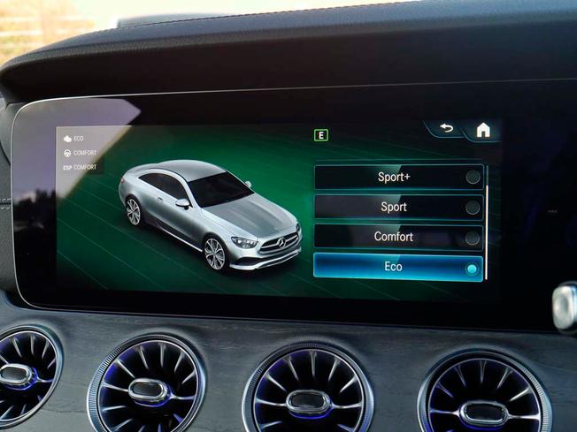 MERCEDES-BENZ E Class Photo 29