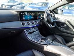 MERCEDES-BENZ E Class Photo 3
