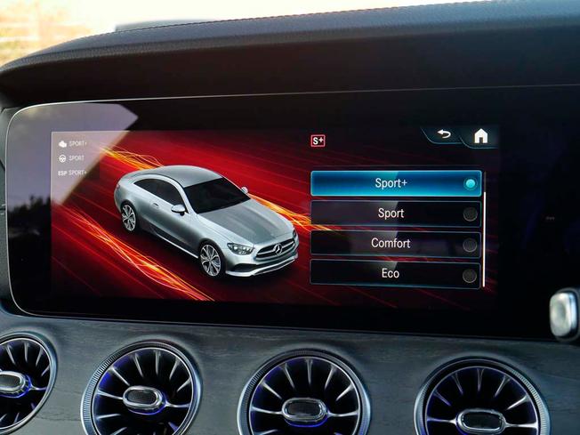 MERCEDES-BENZ E Class Photo 32