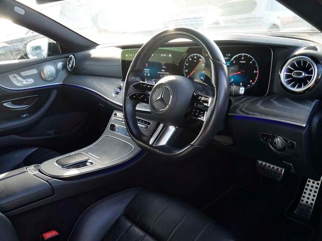 MERCEDES-BENZ E Class Photo 37