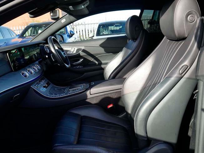 MERCEDES-BENZ E Class Photo 38