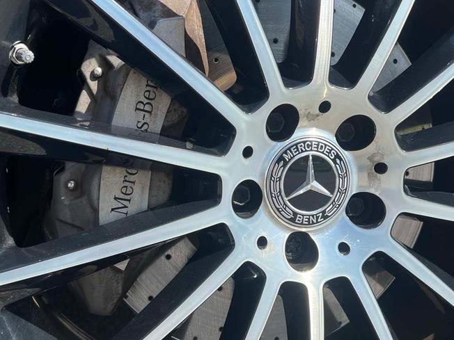 MERCEDES-BENZ E Class Photo 17