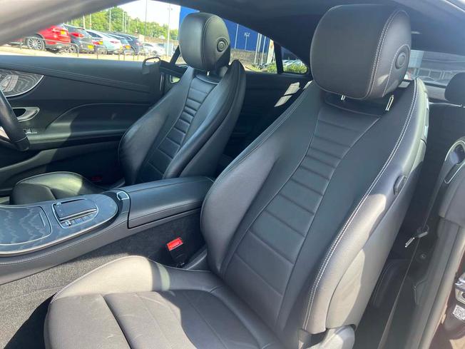 MERCEDES-BENZ E Class Photo 44
