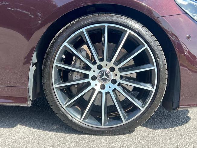 MERCEDES-BENZ E Class Photo 6