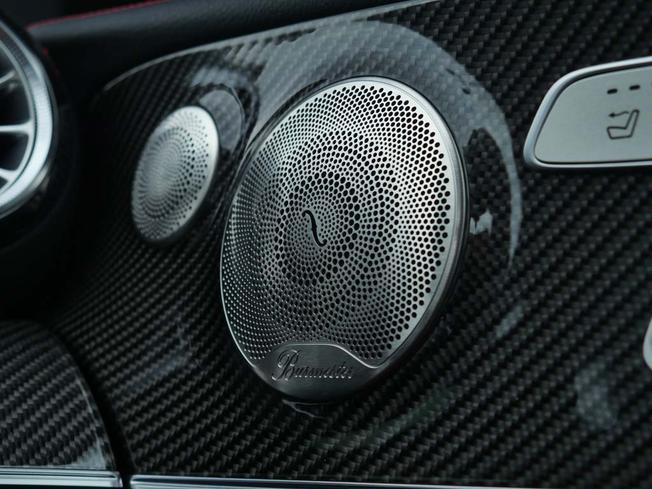 MERCEDES-BENZ E Class Photo 16