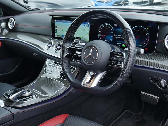 MERCEDES-BENZ E Class Photo 39