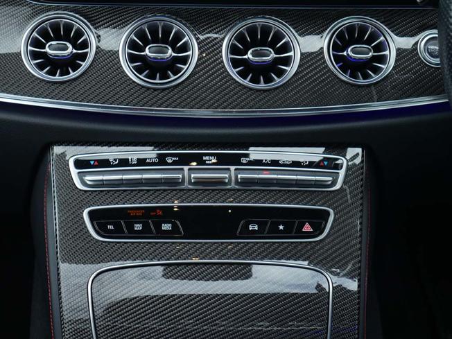 MERCEDES-BENZ E Class Photo 48