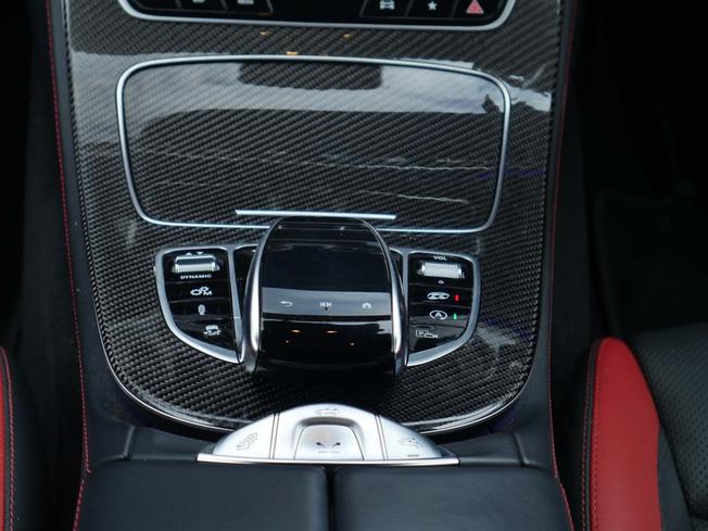 MERCEDES-BENZ E Class Photo 49
