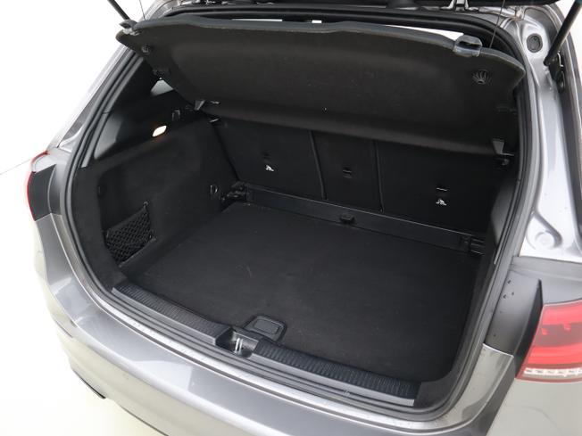 MERCEDES-BENZ B Class Photo 9