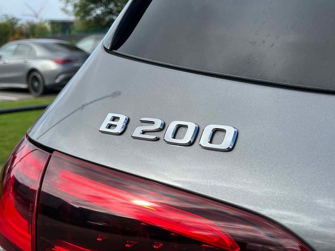 MERCEDES-BENZ B Class Photo 19