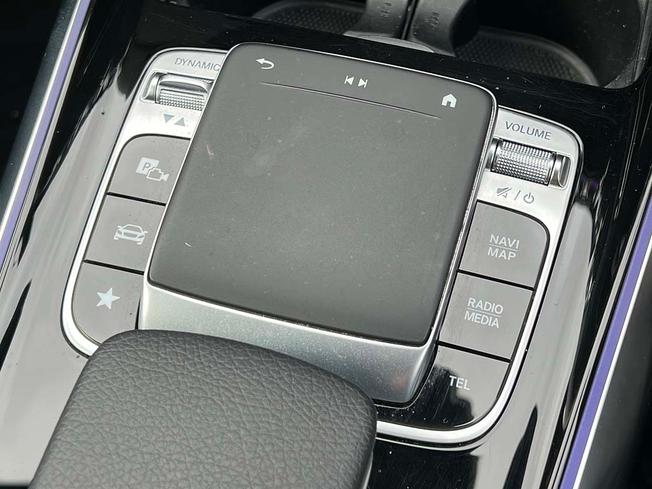 MERCEDES-BENZ B Class Photo 34