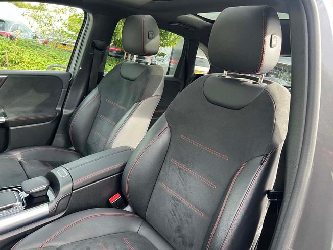 MERCEDES-BENZ B Class Photo 43