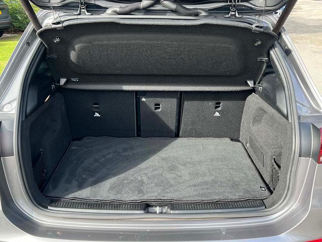 MERCEDES-BENZ B Class Photo 9
