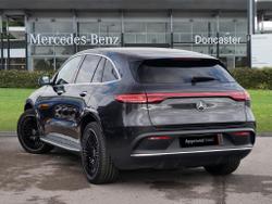 MERCEDES-BENZ EQC Photo 2