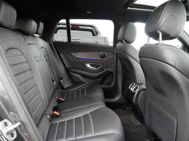 MERCEDES-BENZ EQC Photo 38