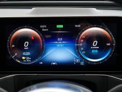 MERCEDES-BENZ EQC Photo 4