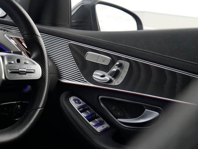 MERCEDES-BENZ EQC Photo 44